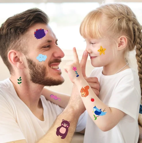 Familienspaß mit Thermotattoos